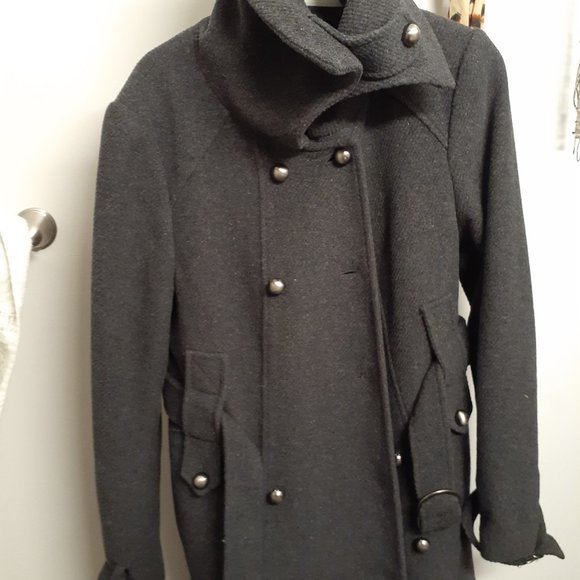 too big - Picture 3 of 3